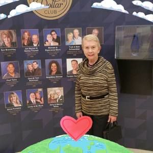 Meet your Posher, Lynda